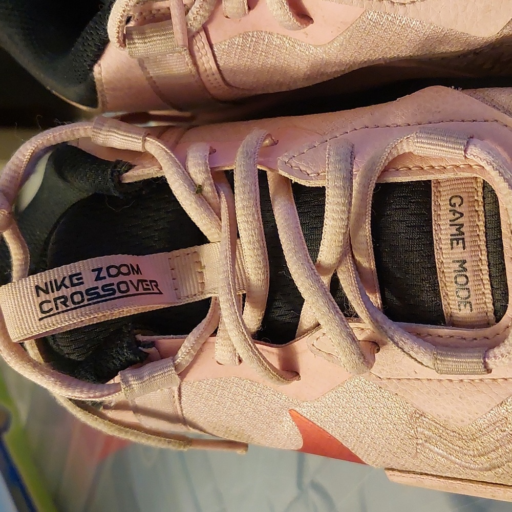 Girls Nike Zoom Crossover Size: 7Y, Pink - Picture 6 of 16